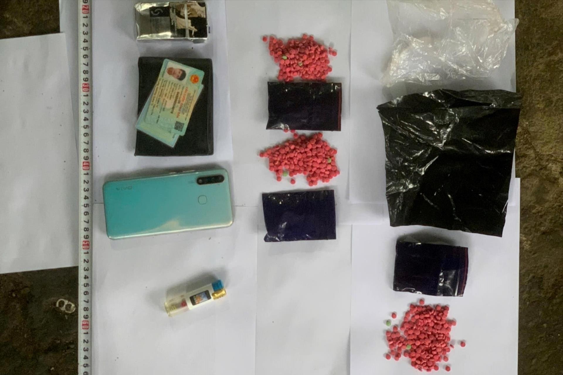 Mua Ma Túy Ẩn Danh: Thanh Toán Bằng Tiền Ảo